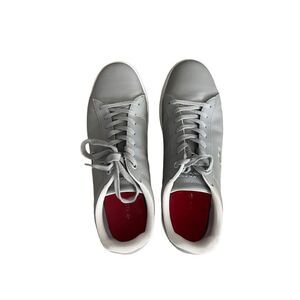 Lacoste Men's Gray Hydez Leather Padded Collar Sneakers Size 10